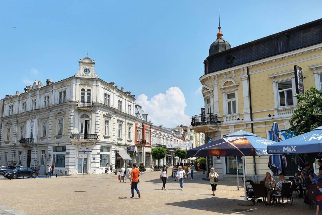 Sky Blue Danube Apartment Русе Экстерьер фото