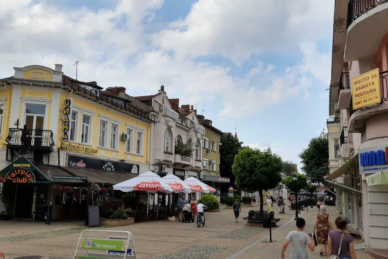 Sky Blue Danube Apartment Русе Экстерьер фото